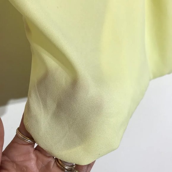 Pale Yellow boxy loose fit V neck cross over short sleeve blouse SZ M - Picture 5 of 7